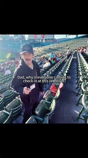 What's the story behind the red seat at Fenway Park? #fenway #redsox #tedwilliams#baseball