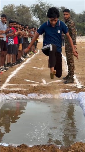 हमार पियवा करेला सरकारी नौकरी#motivational #indianarmy #bsf #crpf #cisf #special #shortsfeed