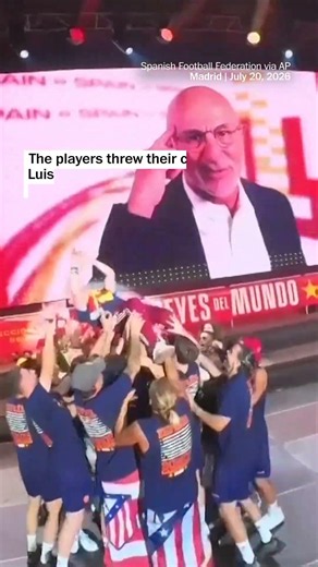 Spain’s World Cup champions are welcomed home by nearly 2 million fans
