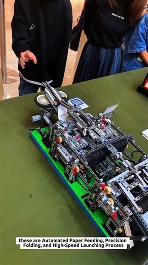 Amazing LEGO Technic Automatic Paper Airplane Folding Machine Engineering Marvel & Working Mechanism