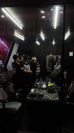 TNC Pro Team wins Game 2 vs Onic — Score 1-1 | MPL PH Season 18