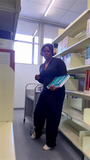 Library librarian dance: librarian life and duties explained