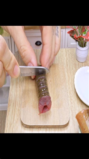 Mini Cooking: Creative Miniature Food Ideas