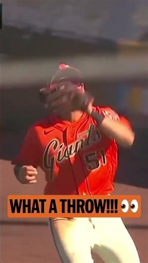 Jung Hoo Lee with a ROCKET to home plate 🚀