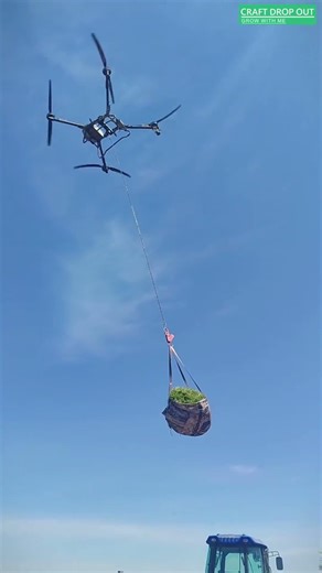 🚁🌱 Heavy-Lift Agricultural Drone Transporting Rice Seedling Bundles