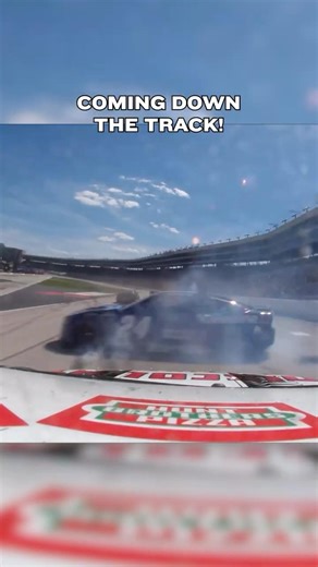 Joey Logano narrowly missed a huge collision 😮‍💨