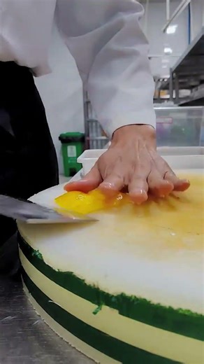 Amazing Yellow Pepper Carving| Easy & Unique IdeasYellowPepper CarvingArt StunningKitchen Creativity