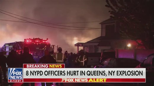 🚨 CRAZY! CHAOS IN QUEENS, ESTRANGED HUSBAND SETS HOUSE ON FIRE DURING NYPD DOMESTIC CALL, CAUSING MASSIVE EXPLOSION! NYPD officers respond to a 911 domestic dispute. Suspect armed with a knife. They smell gas the second they arrive. A woman hands them the keys to the basement apartment… then BOOM.The estranged husband intentionally set the house on fire, triggering a huge explosion. The front door was blown completely off the building.The suspect was killed. Eight NYPD officers were injured but