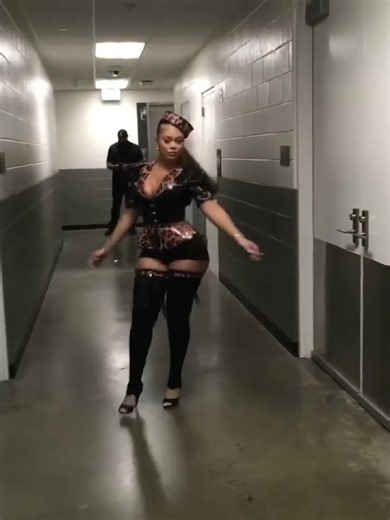 #Latto on the first day of tour at #Dojacat World Ma Vie Tour Show in Detroit Michigan!🔥🔥#shorts