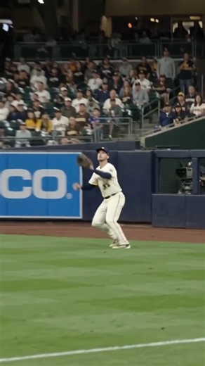 Padres vs Brewers | EPIC MLB Showdown & Full Game Highlights ⚾🔥#shorts #trending #sports #viral#mlb