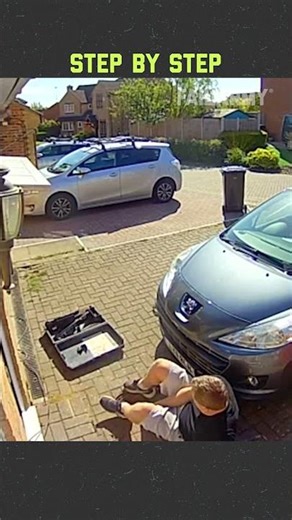 Fails caught on doorbell cameras 😂