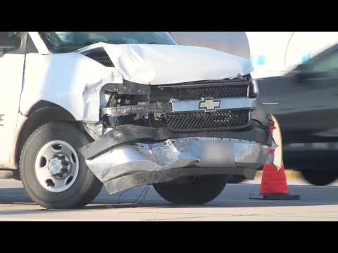 Two-vehicle injury crash near Grand Island