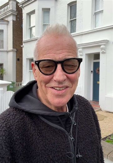 Mini pre-Christmas shop #michaelbarrymore | christmas shopping