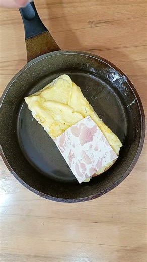 Quick & Easy Egg Sandwich #easyrecipe #cooking #easybreakfast