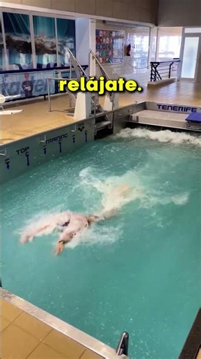 THIS IS A TREADMILL FOR SWIMMERS!! 😯