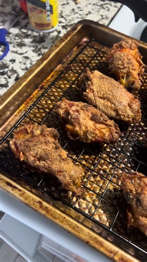 Oven fried chicken anyone 🥰😋 #chicken #recipe #baked