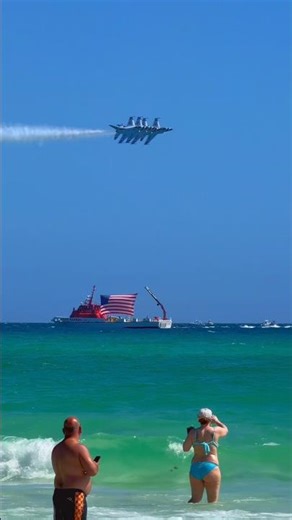 F-16 Thunderbirds Fly Over Panama City Beach 😳🔥 Gulf Coast Salute Air Show 2026