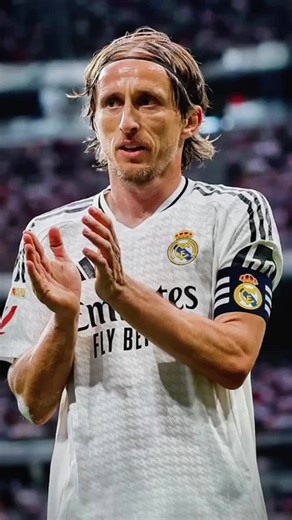 Modrić vs Iniesta 😱 Who Wins? Watch the ultimate midfield battle between Luka Modrić and Andrés Iniesta 🔥 Two legends, two different styles... but who is the real midfield king? 👑 From Modrić’s insane control and vision to Iniesta’s magical dribbling and clutch performances, this comparison breaks down their stats, skills, trophies, and impact on the game. ⚽ Who do YOU think is better? Comment below! modric vs iniesta, luka modric vs andres iniesta, modric vs iniesta comparison, iniesta vs mo