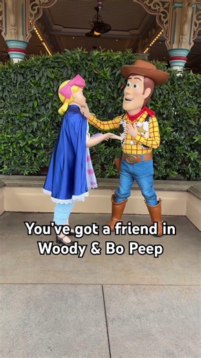 Toy Story Woody & Bo Peep at DCA 🧸 #disneyland #dca #toystory #disney #pixar #californiaadventure