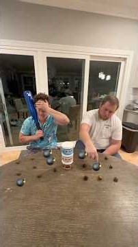 💣 = ⚾️bat to shin. Fun games #sports #game #funny