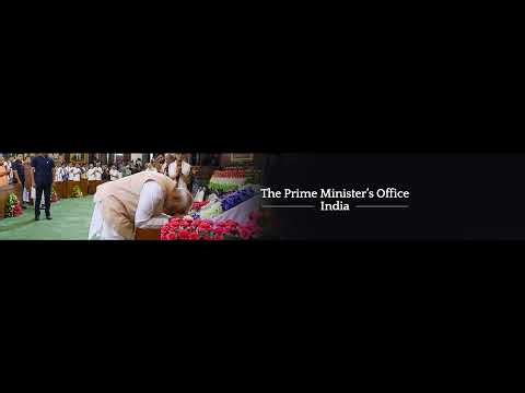 PM Modi performs darshan and pooja at Kashi Vishwanath Temple in Varanasi