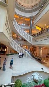 Caesars Palace Las Vegas #lasvegas #Iv #caesarspalace #travel #travelblogger
