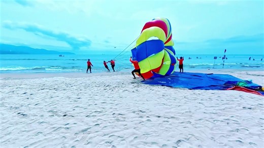 I'm Living the Beach Life in Da Nang | Tropical Vietnam