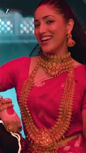 Phata patakha, nikli Mohini 💥#PhataPatakha Song Out Now. #NayyiNavelli #YamiGautam #MadhubantiBagchi