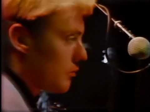 Queen - Another One Bites the Dust (Official Video Remastered 4K)