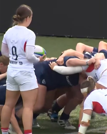 England U21 Women take the early lead with a big carry from Carmela Morrall 💪Watch live on England Rugby YouTube.