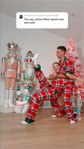 CHRISTMAS COUNTDOWN IS ON!? 🎄😅 VIRAL CHRISTMAS TIKTOK DANCE - #dance #couple #shorts #viral #trend