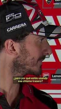 IMAGEN DAZN 🎥 Cazamos a Pecco Bagnaia hablando de sus problemas con la Ducati con Di Giannantonio