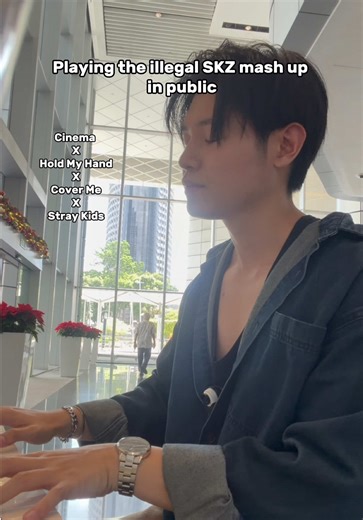 Stray Kids Piano Mashup Performance in Public