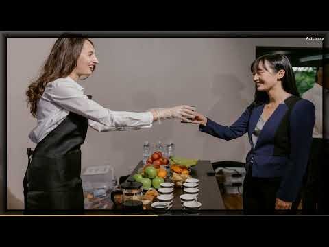 Etiquette for Networking Events and Conferences | Everything You Need to Know