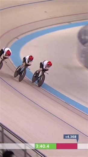 History makers back up their world record by winning the European title! 🇩🇰 Denmark win the men’s team pursuit after becoming the first team to go sub-3:40 in qualifying! 👏 #worldrecord #record #cycling #track