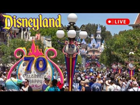 Disneyland Spring Break Huge Crowds Rides Shows #livestream