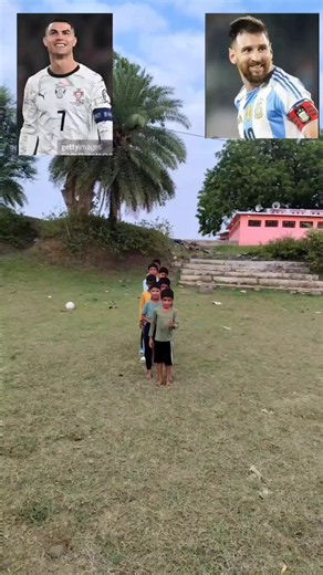 please fallow me all fanis ronaldo the goat 🐐 #viraltiktok #fyp #ronaldo #creatorsearchinsights #createsightinsight