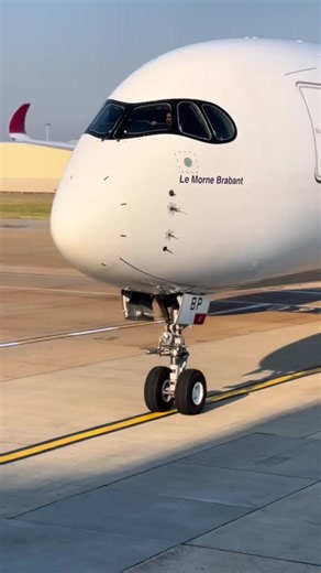The air mauritius A350 The beauty definer 😍❤️🔥❤️‍🩹 #aviation #A350_AIR_MAURITIUS #🔥❤️‍ #SSR_INTERNATIONAL_AIRPORT #zekarii@myairmauritius_officialpage