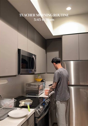 Morning Routine of an Elementary Teacher