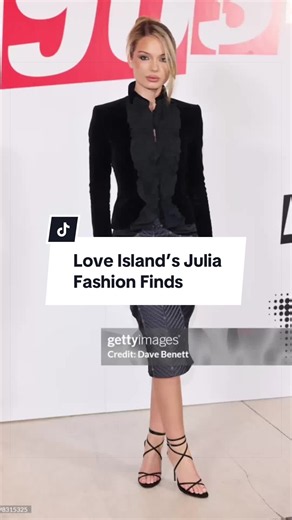 Julia was seen at an exhibition yesterday night wearing a Yves Saint Laurent Rive Gauche Vintage 2001 Jacket for $766.50 which she paired with Gucci By Tom Ford Studded Skirt #loveislanduk #fashion #style #outfitinspo🔥 #fashioninspo