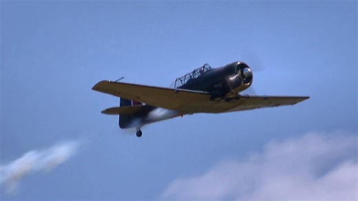 Watch this WWII trainer snap through the sky - "It moves like a fighter"