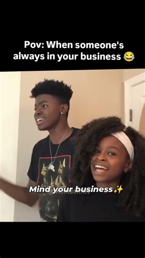 Watch her face right before she runs that perfect riff. They didn't have to go this hard! 😭👏"