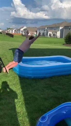 Lifeguard was definitely off-duty 🤣 #funny #afv #fail