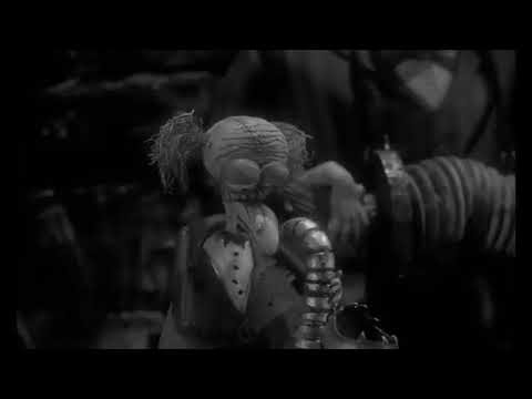 Catherine O'Hara, Danny Elfman, and Paul Reubens - kidnap the sandy claws (official music 🎶 video)