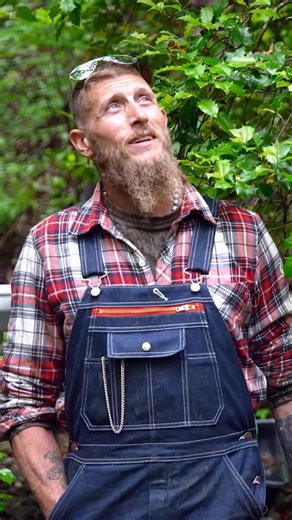 Premiering Tomorrow: Moonshiners with Josh Making Moonshine