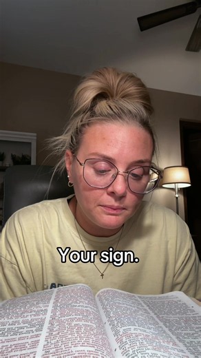 Your sign. #christiantok #trustinggod #godiswithyou #yoursign #godisincontrol