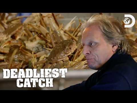 The Biggest Crab Hauls from Season 22! | Deadliest Catch | Discovery