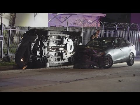 Breaking: Police chase ends in crash near Houston’s south side