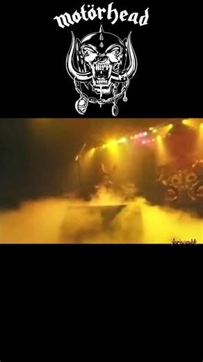 Motörhead - Overkill @officialmotorhead live at Leeds y Newcastle / Tour: Short Sharp Pain in the Neck for album: No Sleep 'til Hammersmith (1981) | Old Tendencies Thrash