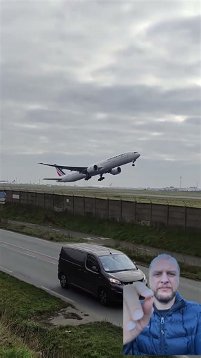 AirFrance 777-300ER: Epic Takeoff 🛫